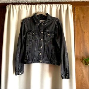 Forever 21 medium black dark gray denim jacket